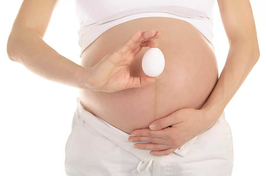 Hamilelik hesaplamaları, doğum yapmak üzere olan anne adayının son adet tarihi bilinerek hesaplanır. Bu tarihe ayrıca satış denir. Son adet döneminden itibaren 280 gün (40 hafta) sayılarak yapılır. Her hamile kadının hamileli
